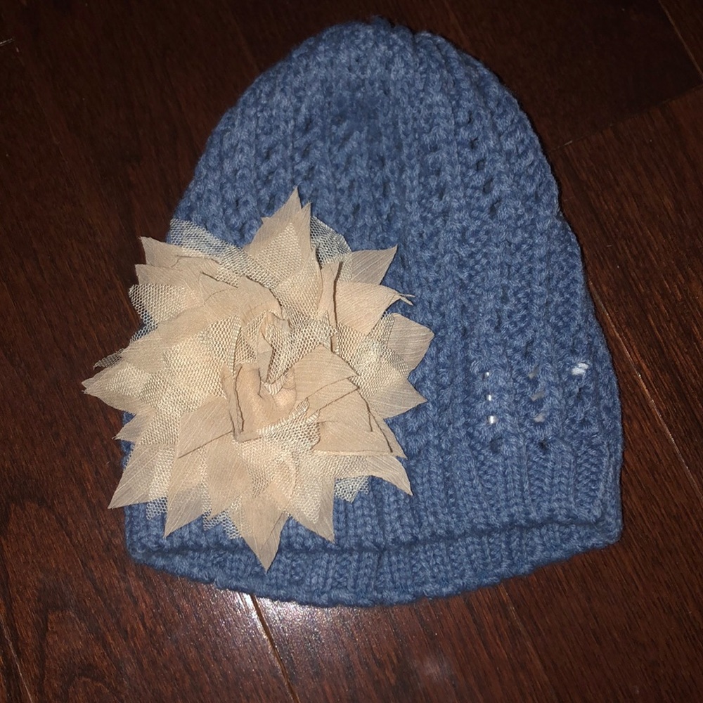 Charming Charlie knit cap